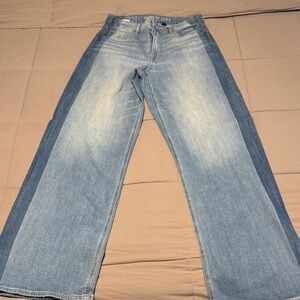 American Eagle Light Blue Denim Jeans